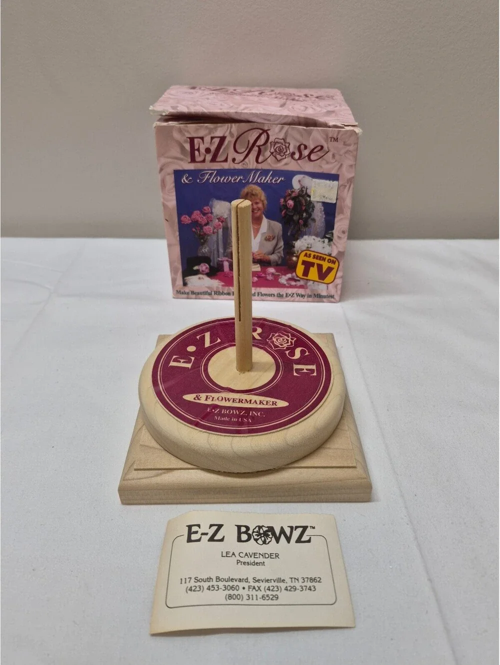 E-Z Rose & Flower Maker Vintage Ribbon Craft Tool with Original Box J28
